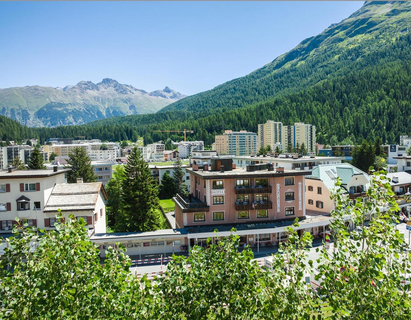 Hotel Corvatsch - Web Check-In Сейнт Мориц Екстериор снимка