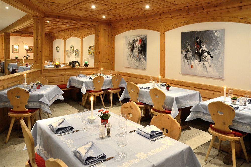 Hotel Corvatsch - Web Check-In Сейнт Мориц Екстериор снимка